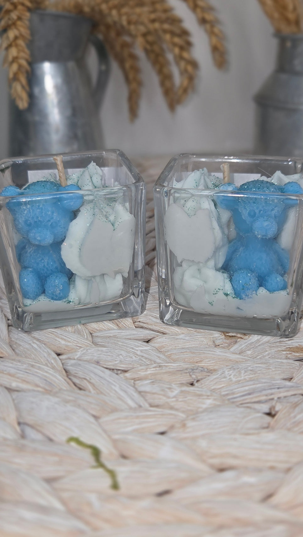BOUGIE  GOURMANDE OURSON SCHTROUMPF BONBON