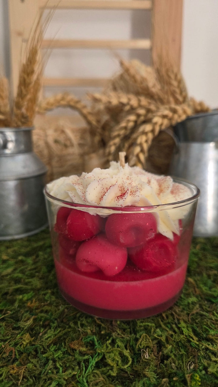 BOUGIE GOURMANDE CERISE NOIRE EXPLOSIVE