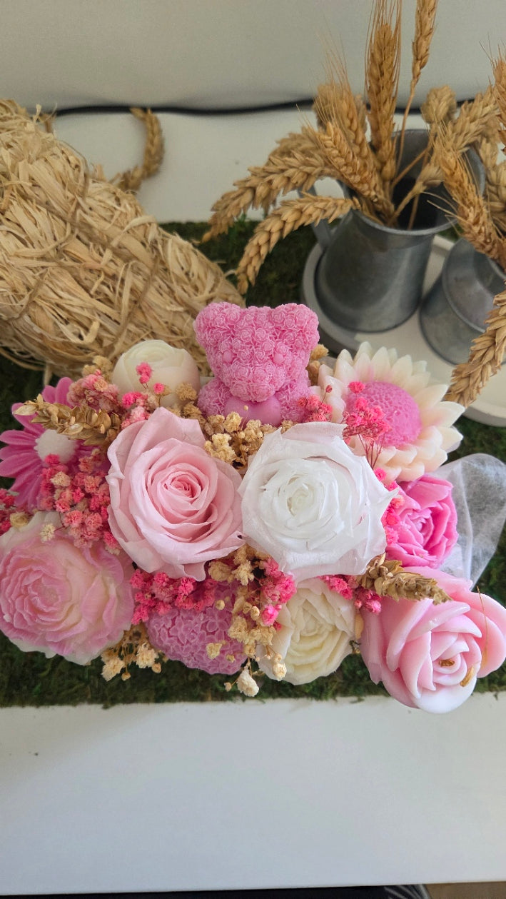 BOUQUET FONDANTS ROSE AVEC 2 ROSES ETERNELLES