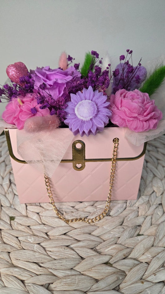 BOUQUET FONDANTS ROSE DES JARDINS AVEC UNE ROSE ETERNELLE