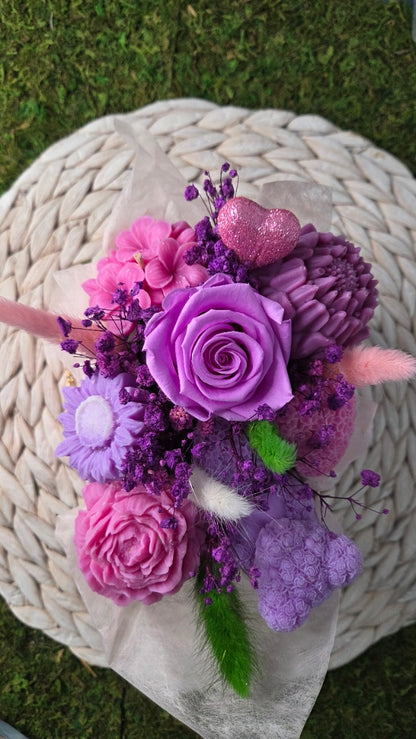 BOUQUET FONDANTS ROSE DES JARDINS AVEC UNE ROSE ETERNELLE